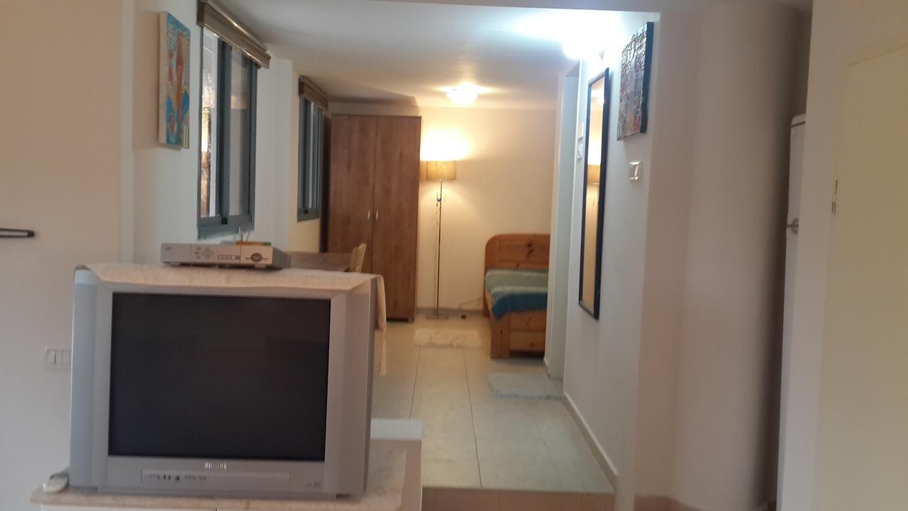 Kibbutz Nachshon Bed & Breakfast エクステリア 写真
